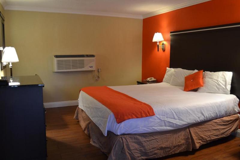 Casa Blanca Hotel & Suites Orange Exterior foto